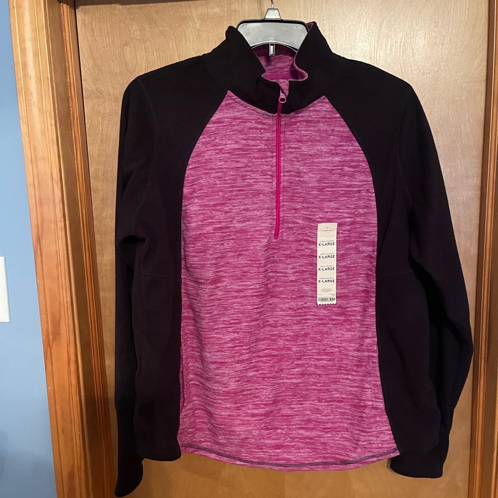 Fleece pull over.